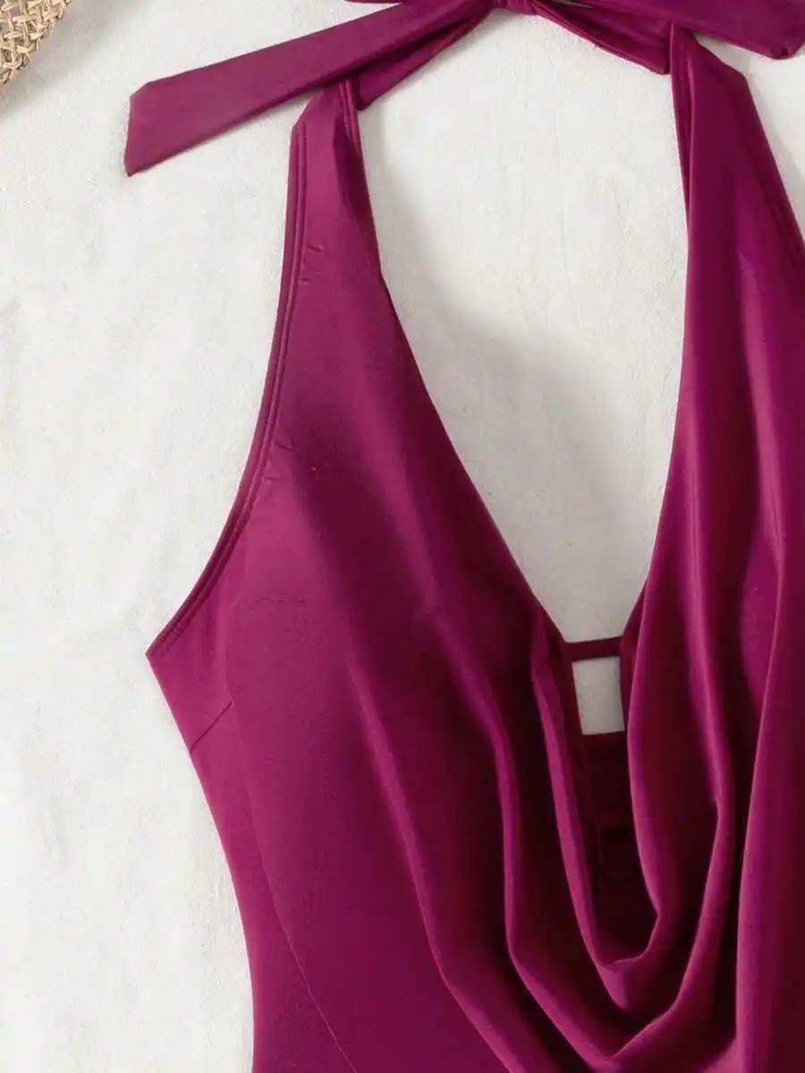 

Women Solid Color Plunging Neck Halter One-Piece Swimsuit