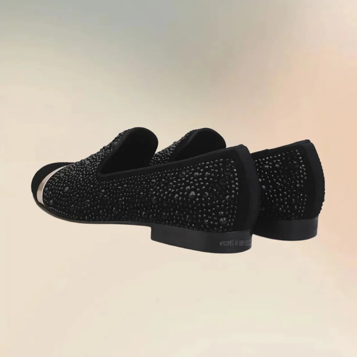 حار الحفر ديكور الذهب بار مشبك Nubuck المتسكعون المألوف عالية الجودة الانزلاق على حذاء رجالي رواية النمط الأوروبي أحذية منخفضة أعلى