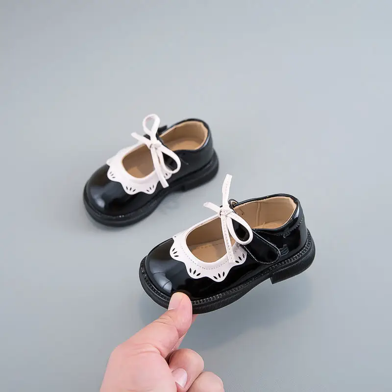 Spring Summer Infant Sandals Girls Baby Shoes Bow Princesses Patent Leathe Shoes Soft Toddler Shoes Children Sandal