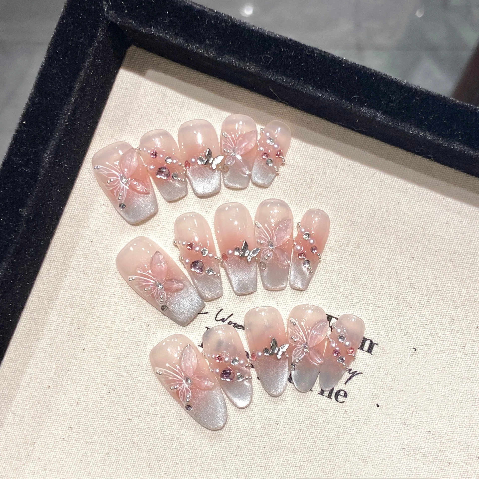 

10Pcs Reuse Finished Fake Nails with Butterfly Deisgn Pink Cat's Eye French Handmade Press on False Nails Wearable Nail Art Tips