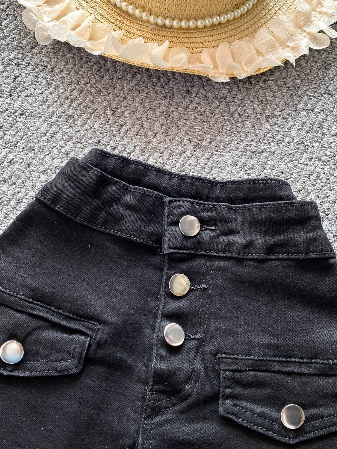 Slimming High Waist American Style Sexy Three Button Short Jeans Women's New Small Size Heightening Super Short Hot Pants
