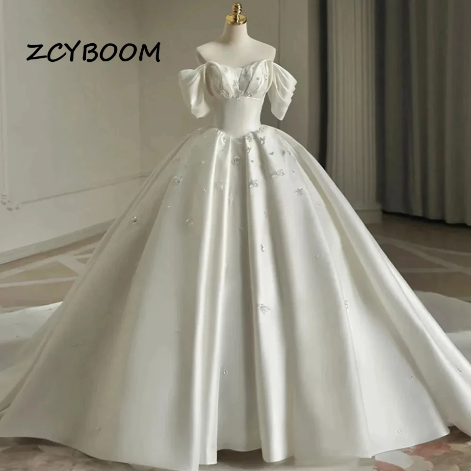 

Elegant Strapless Satin Ball Gown Crystal Simple Wedding Dresses For Women 2024 Chapel Train Bridal Gown Vestidos De Noiva