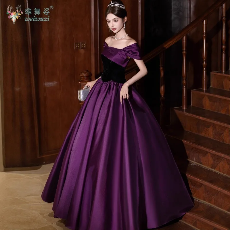 Vestido largo de noche de fiesta para mujer, elegante vestido morado de satén negro con cuello barco y hombros descubiertos, traje de actuación de concierto