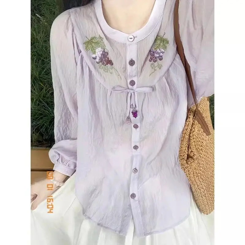 Oversized 300 Pound Sweet Purple Grape Embroidered Long Sleeved Shirt Loose and Slimming Versatile Sunscreen Commuting Top