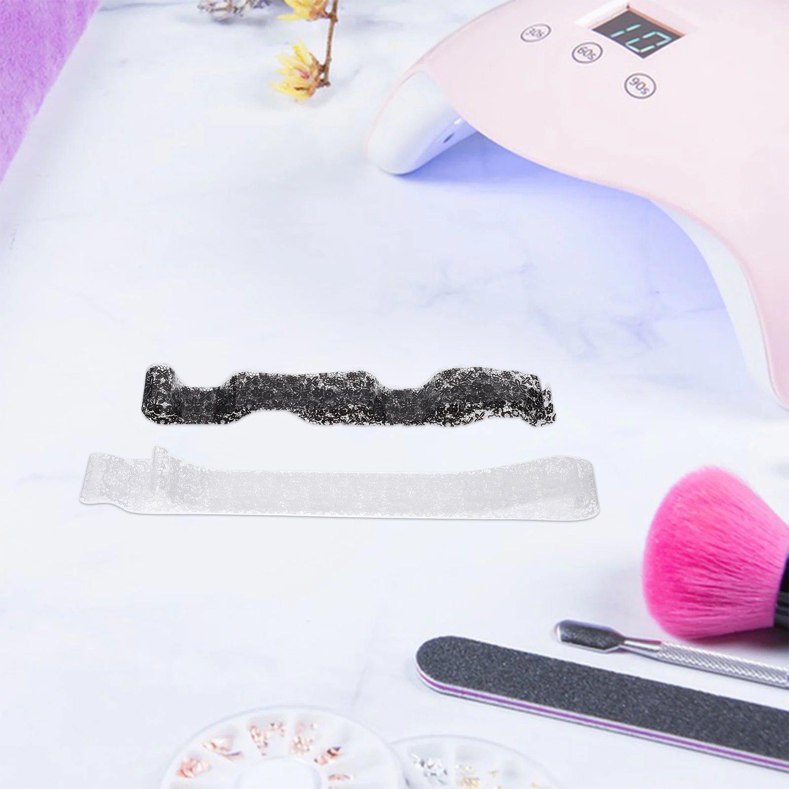 สติกเกอร์ติดเล็บลายลูกไม้ 2 กล่อง 20 ม้วน สีดำขาว สำหรับตกแต่งเล็บด้วยตัวเอง งานฝีมือประณีต พร้อมกล่องเก็บ