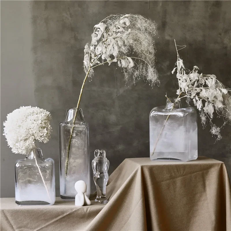 American country living room irregular small mouth square vase, dining table gradual change glass vase home soft decoration