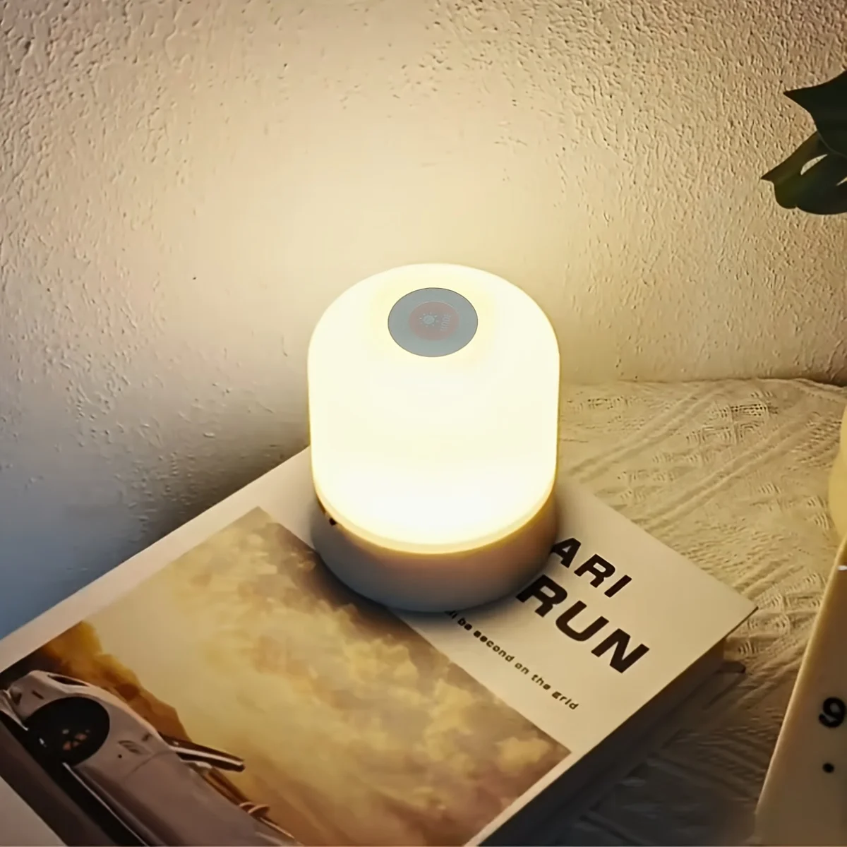 1pc LED bedside lamp, touch switch, temperature and light color conversion, infinitely adjustable brightness, soft lighting