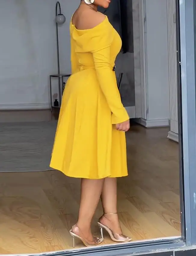 

2025 Ruffle Cold Shoulder Long Sleeve Dress Autumn New Solid Color Casual Waist Button Decorative Line A-Line Long Sleeve Dress