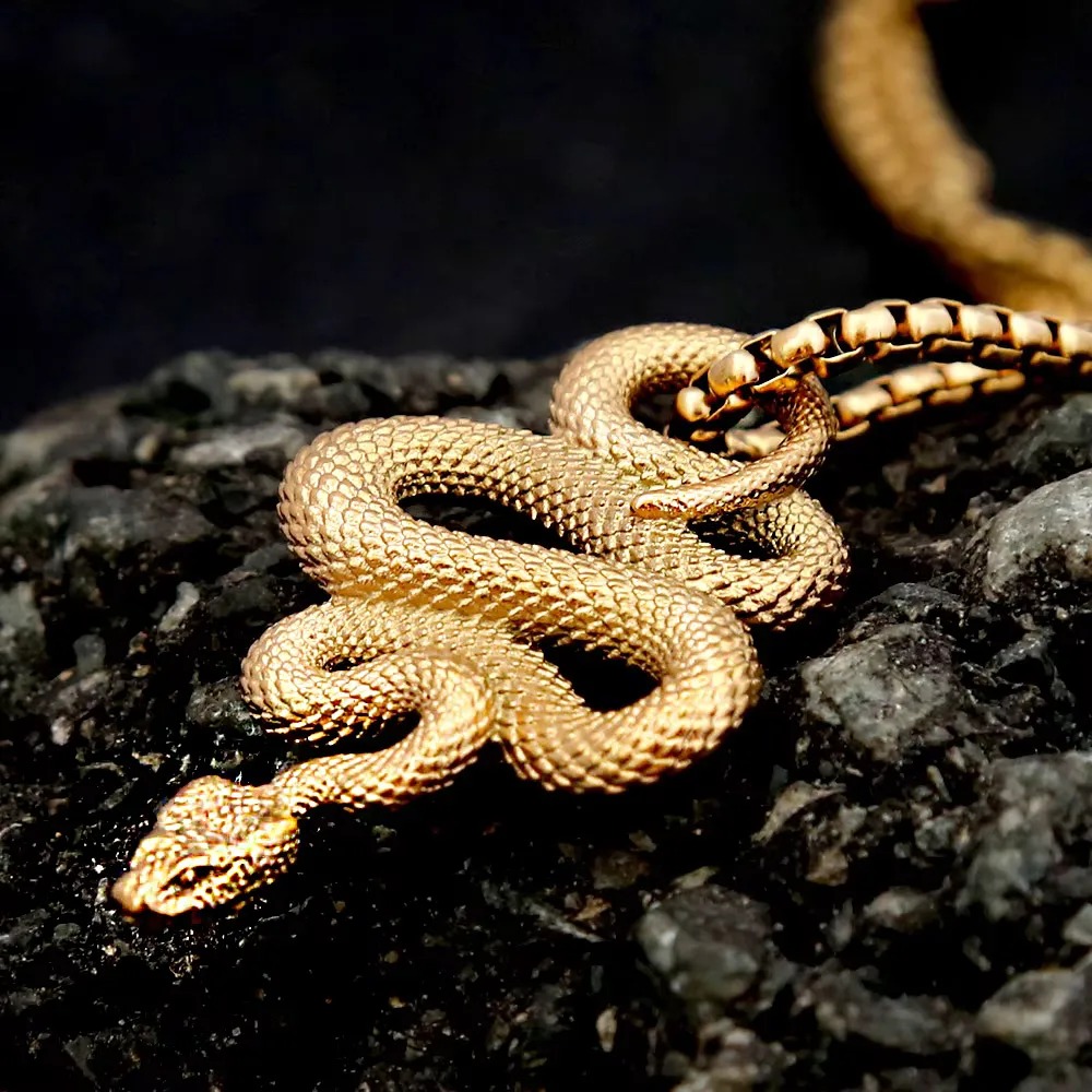 Gothic Vintage Coiled Snake Stainless Steel Pendant Necklace Unisex Punk Serpent Animal Jewelry Outdoor Street Party Accessories