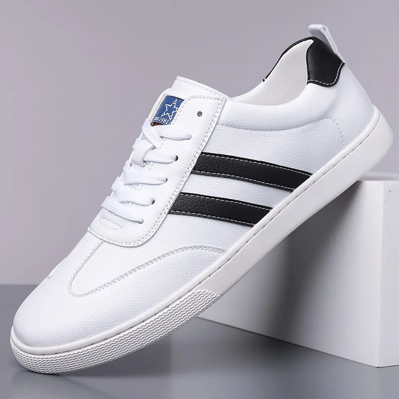 Soft Leather Flat Bottom Sneakers Women's Spring Autumn New Style Versatile Casual Sports Board Shoes Breathable Lightweight