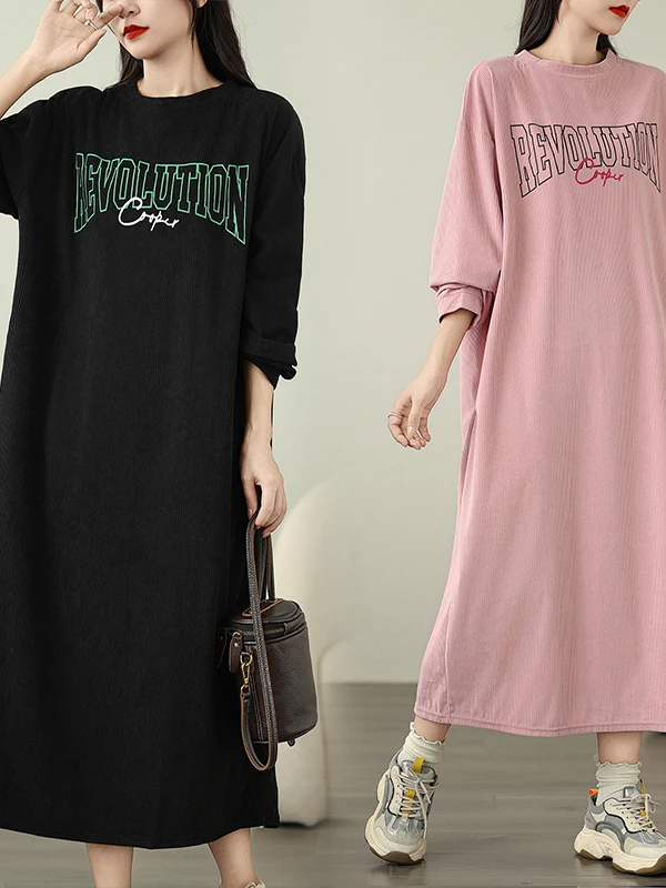 Chic Oversized Letter Print Velvet Dress Autumn Fashion High Waist A-Line Skirt Long Sleeve Women's Dress City Walk Style