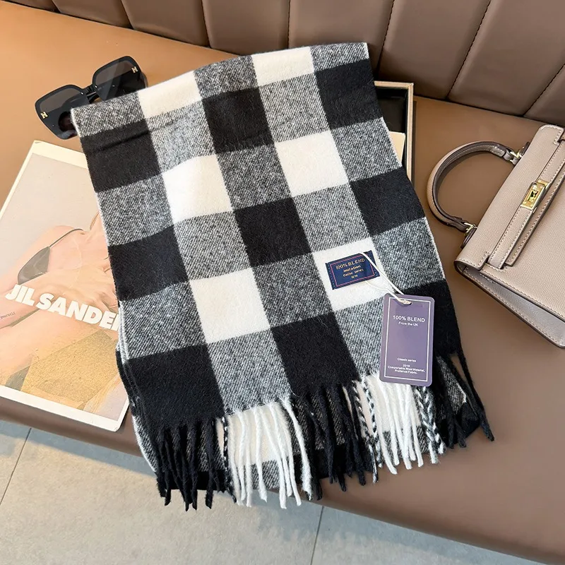 2026 Autumn New British Classic Tartan Scarf Australian Faux Wool Cashmere Luxury Warm Unisex Couple Versatile Shawl Accessories