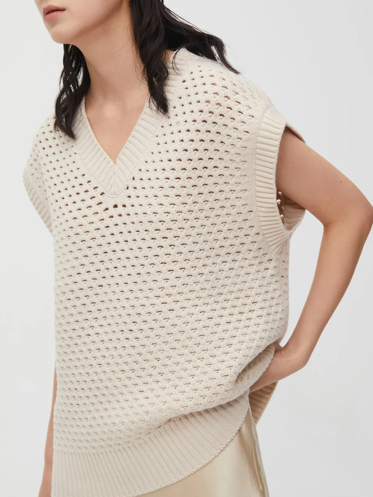 

Loose Woolen Vest Top Svel Knitted Hollow out V-Ne Early Autumn Faion for Young Women Commute Sle Casual Wear