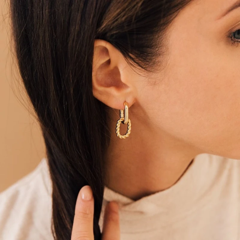 Fashion Twisted Circle Double Hoop Earrings for Women Gold Plated Geometric Round Mini Huggie Earring Statement Vintage Jewelry