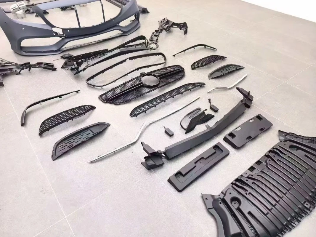 Flying Wing Tuning Body Kit Conversion Kit Black Knight Aero Kit Metal High Quality For 13-17 W218 Upgrade To CLS63