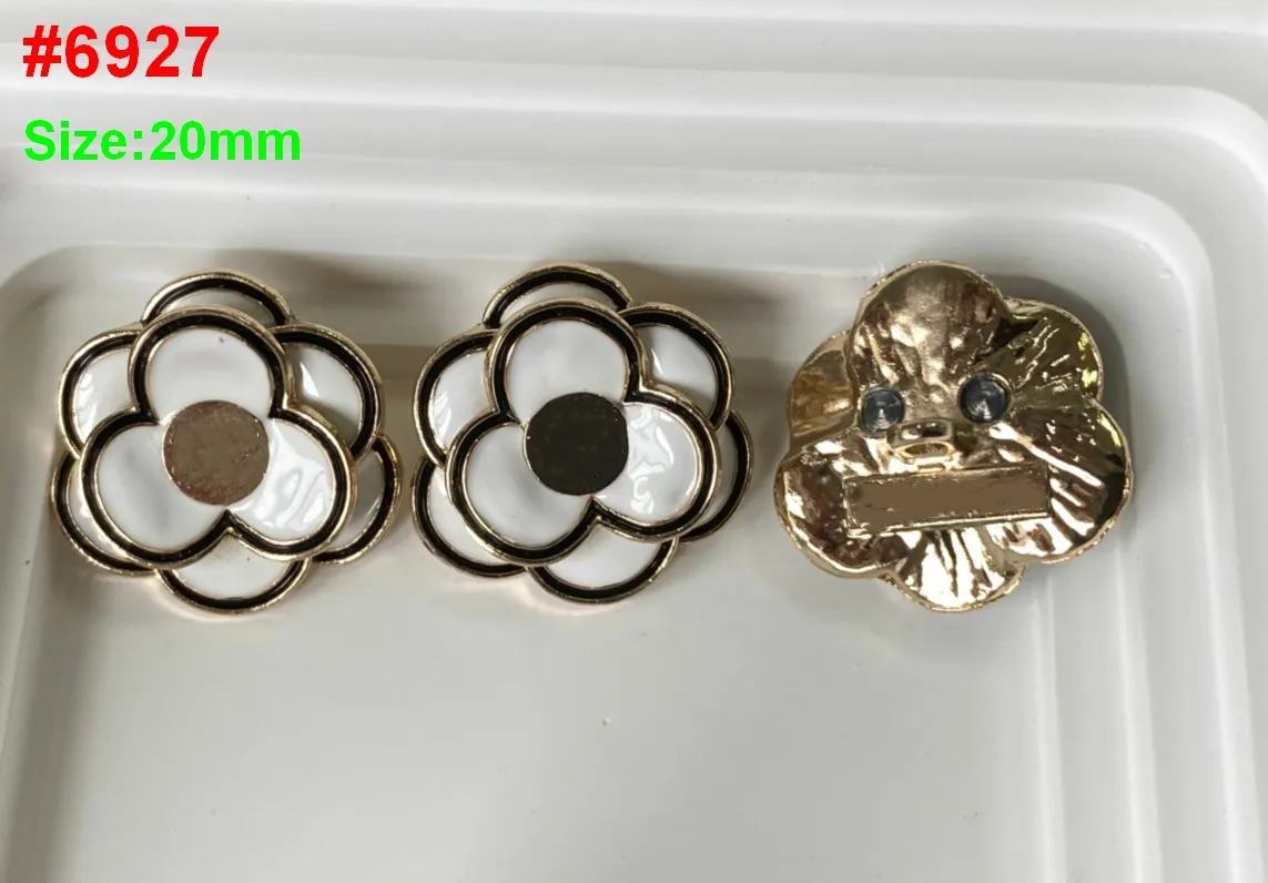 2024 New 10 Pieces Metal High-Grade Flower Gold Silver Clothing Coat Overcoat Buttons Sweater Shirt Button 20mm Free Shipping