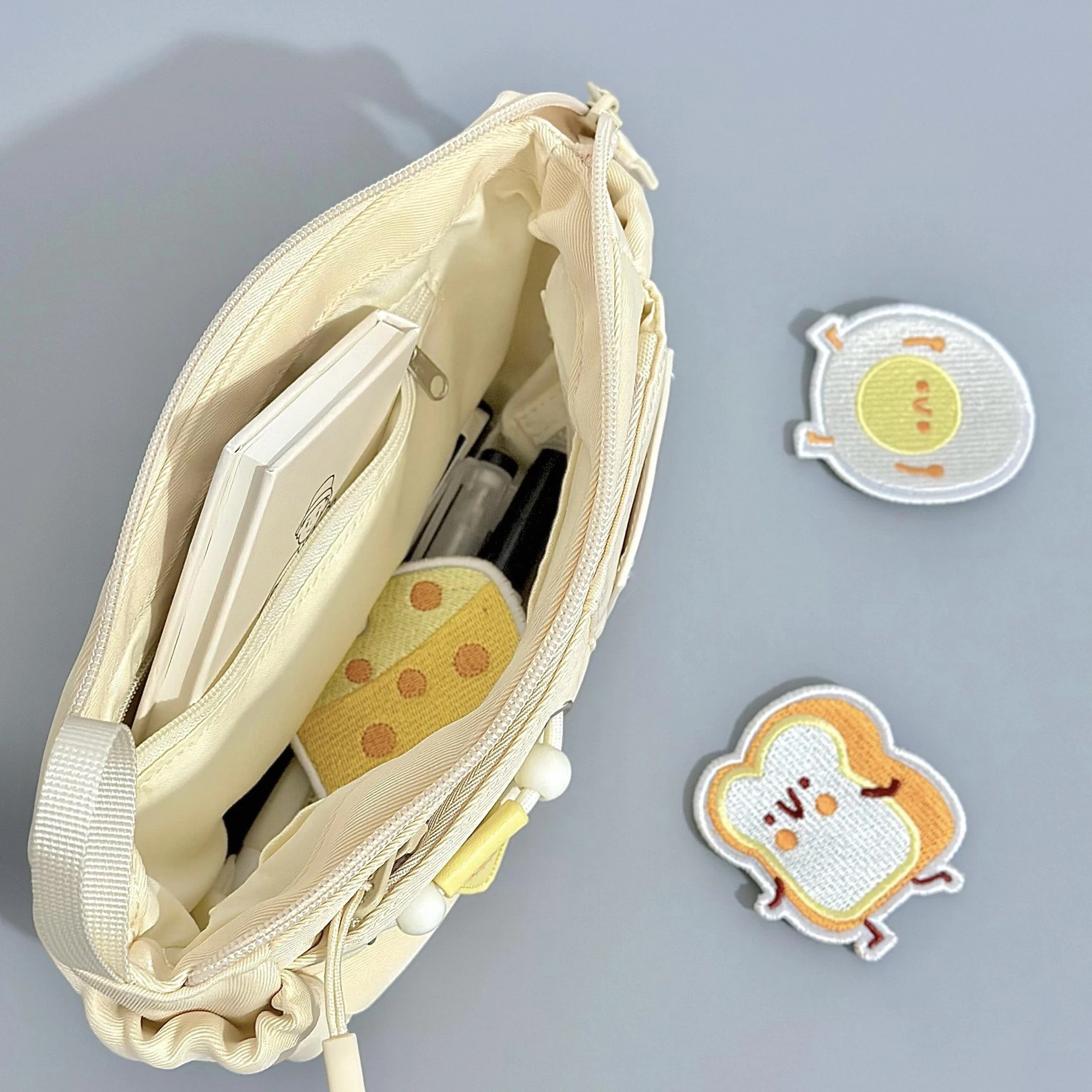 Bolsa de almacenamiento de lápices de queso y mantequilla, estuche de bolígrafo de dibujos animados, bolsa de bolígrafo multifunción de gran capacidad, bolsa de papelería para estudiantes, regalo para niños