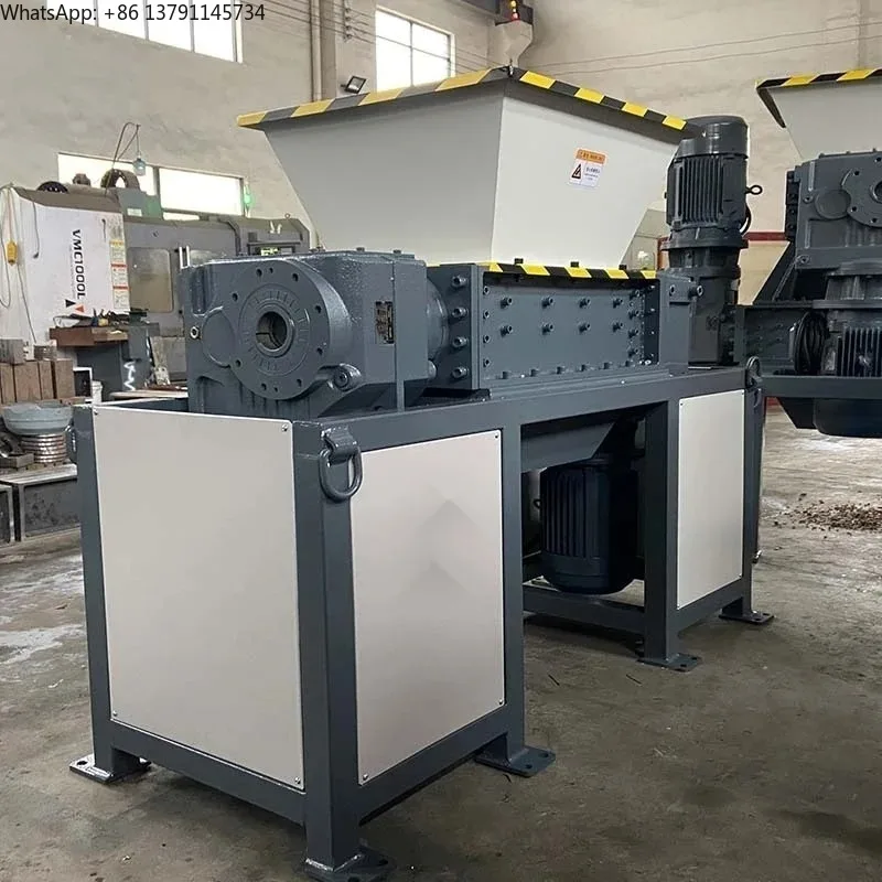 Industrial Crusher Copper Aluminum Iron Composite Metal Scrap Tire Cardboard Fabric Shredder Battery Crusher