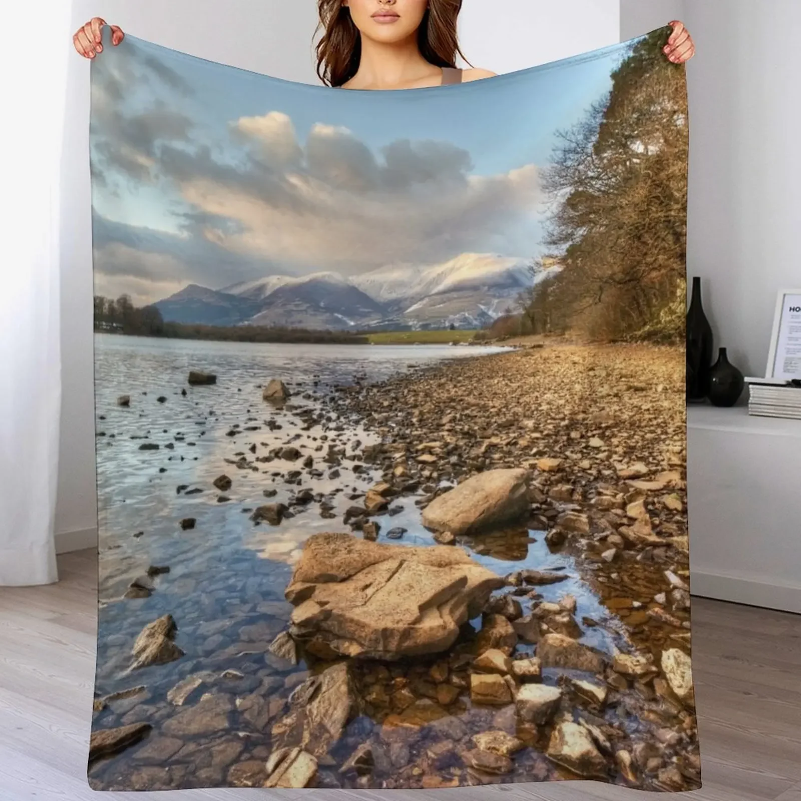 New Skiddaw From Derwentwater Throw Blanket Loose Flannels Blankets