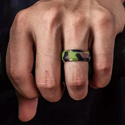 1pc Premium Military Green Edge Camouflage Silicone Ring - Hypoallergenic, Men's Fashion Accessory for Outdoor Enthusiasts