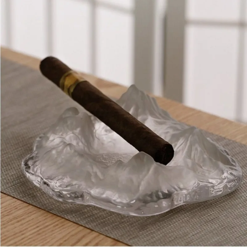 Light luxury snow mountain glazed ashtray household glass volcano glacier cigar tank bar office decoration wholesale