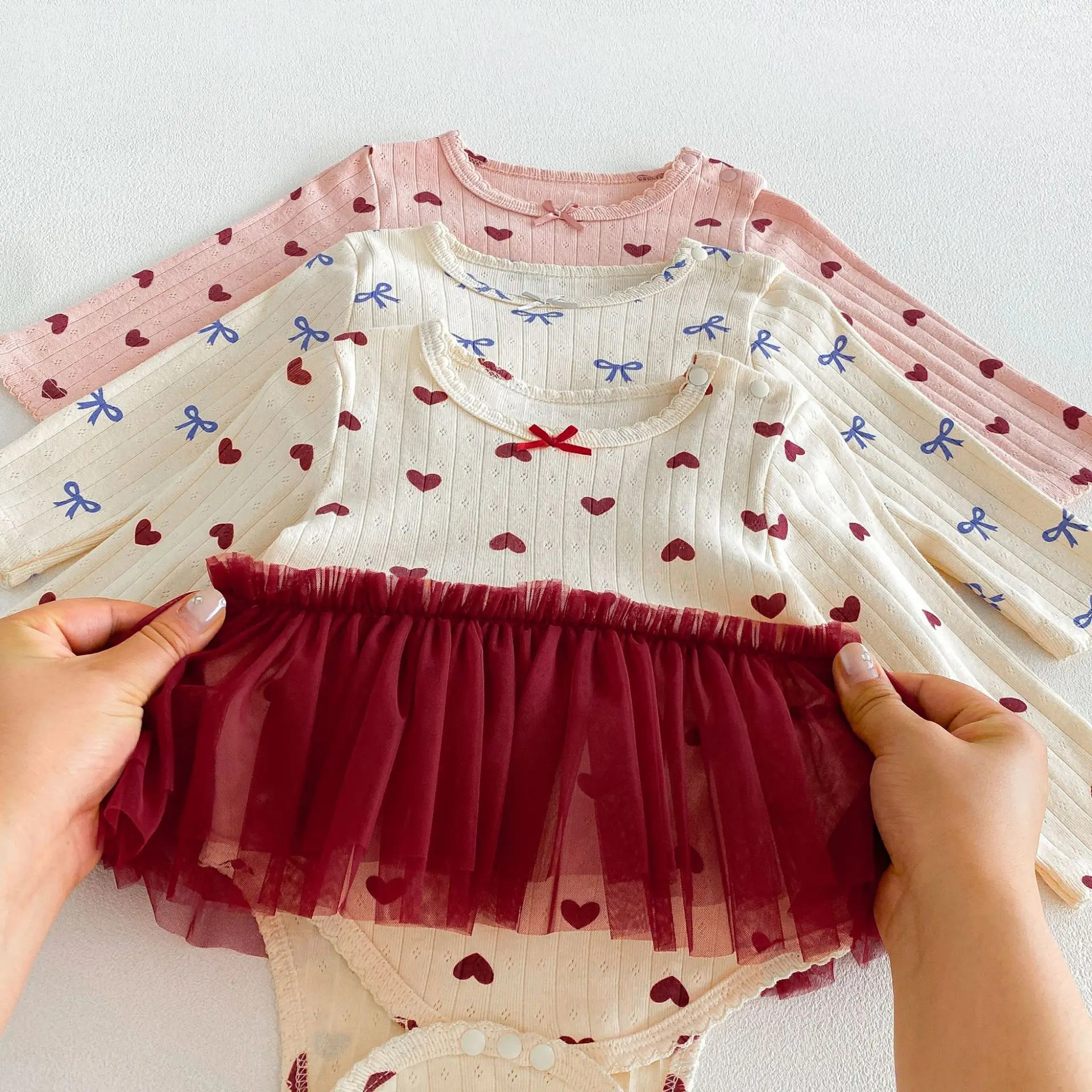 2026 Autumn New Baby Girls Clothes Heart Print Mesh Bodysuit Long Sleeve Girls One Piece Toddler Outfit