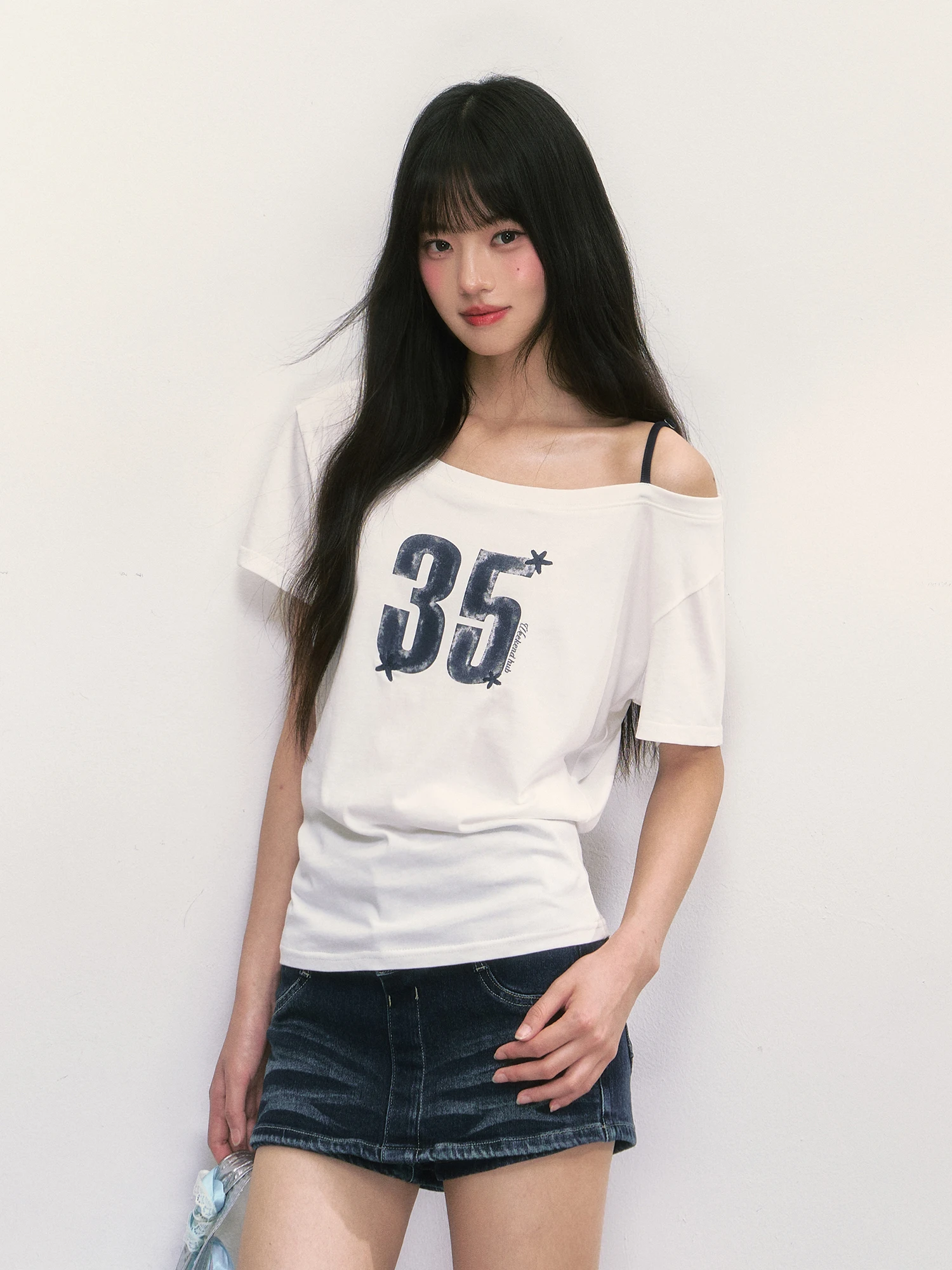 

Wedhub Chic Белый Асимметричный oulder ort Sve Женский топ Корейский Sle Уникальный красивый дизайн Летняя хлопковая футболка