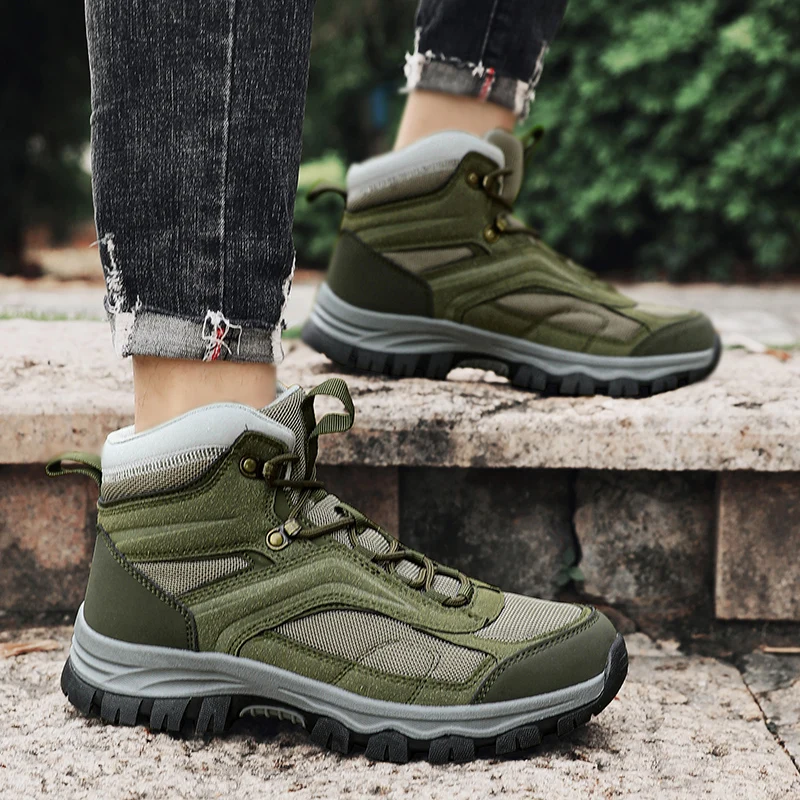 

2025 Autumn New High Top Men'S Hiking And Mountaineering Shoes, Men'S Anti Slip Sports Off-Road Shoes 39-47