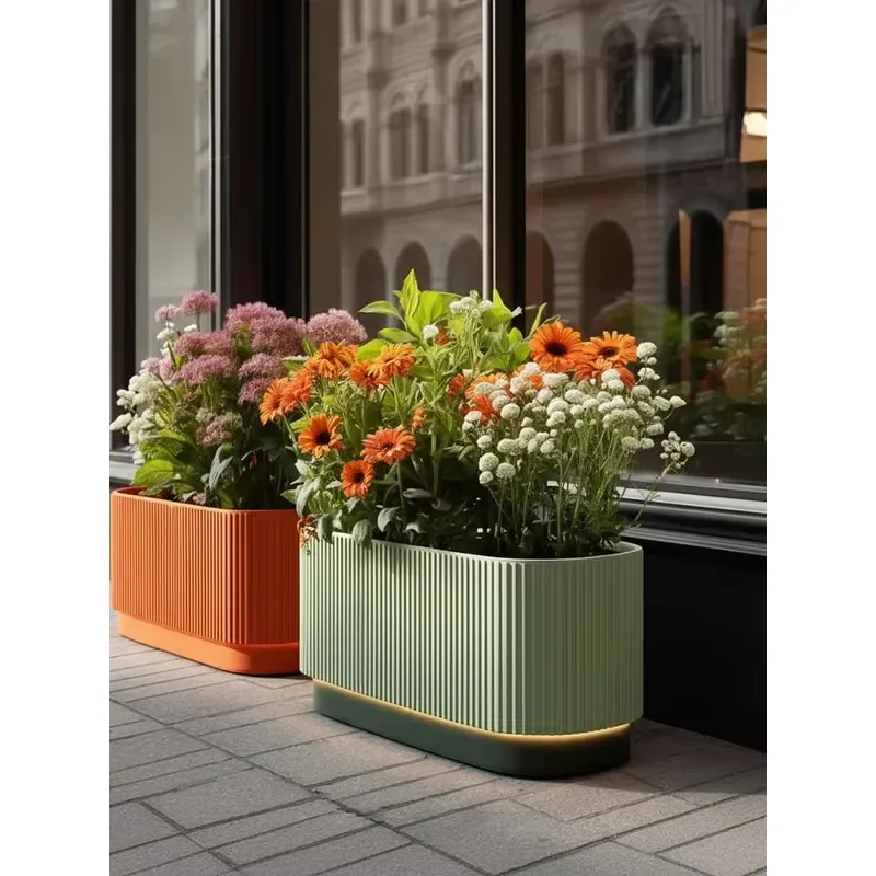 Custom PP Flower Boxes, Commercial & Municipal Planter for Street Square Fence Shop