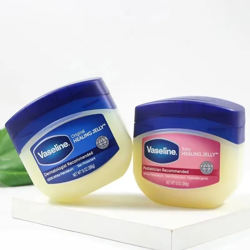 Vaseline Petroleum Jelly Care Moisturizing and Nourishing Dry Skin By Locking in Moisture 368g