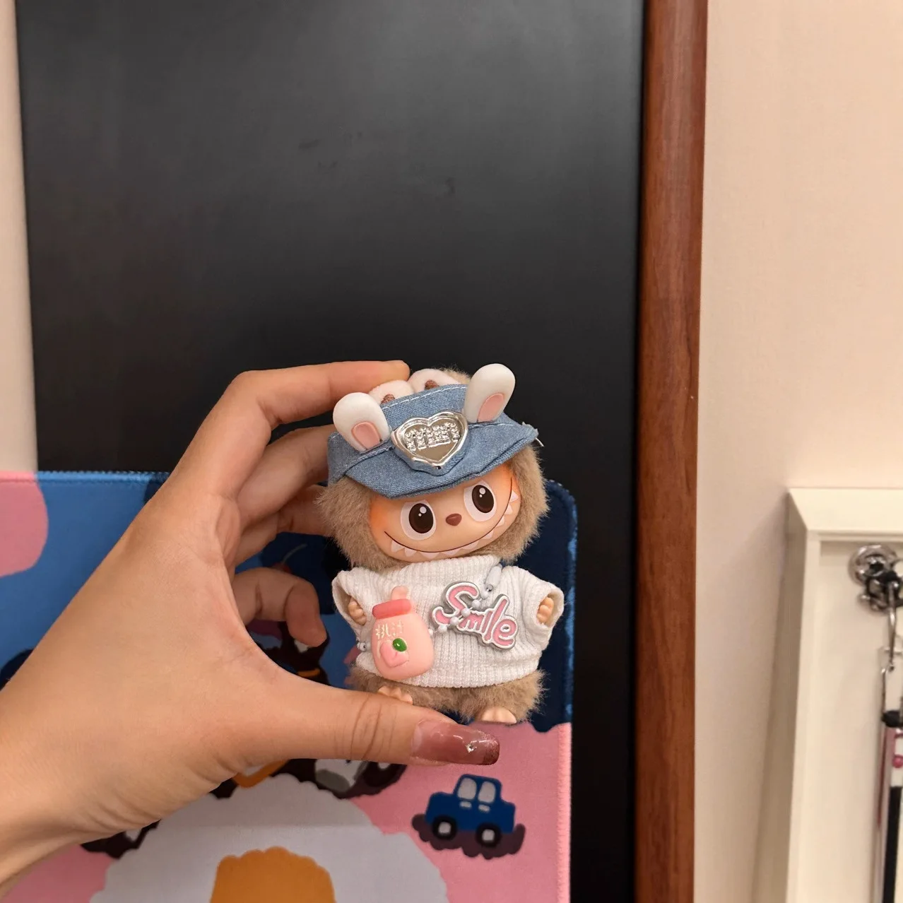 Ubranka dla Mini 4.0 Labubu, urocze ubranko onesie z motywem zwierzęcym, 4 generacja, 10 cm Labubu King, żółty strój, akcesoria dla lalek