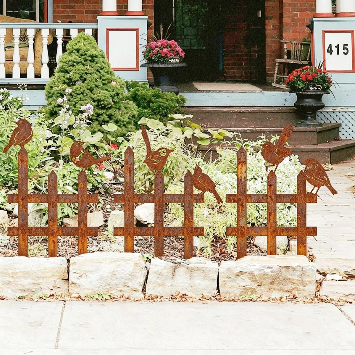 3Pcs Rusty Bird Garden Fence Stake Metal Bird Silhouette Yard Border Lawn Decor