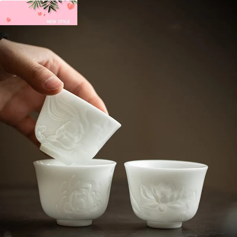 

Chinese style Iced jade porcelain tea cup Master cup High-end handmade tea cup Kitchen accessories Kung Fu Tea Wedding gift