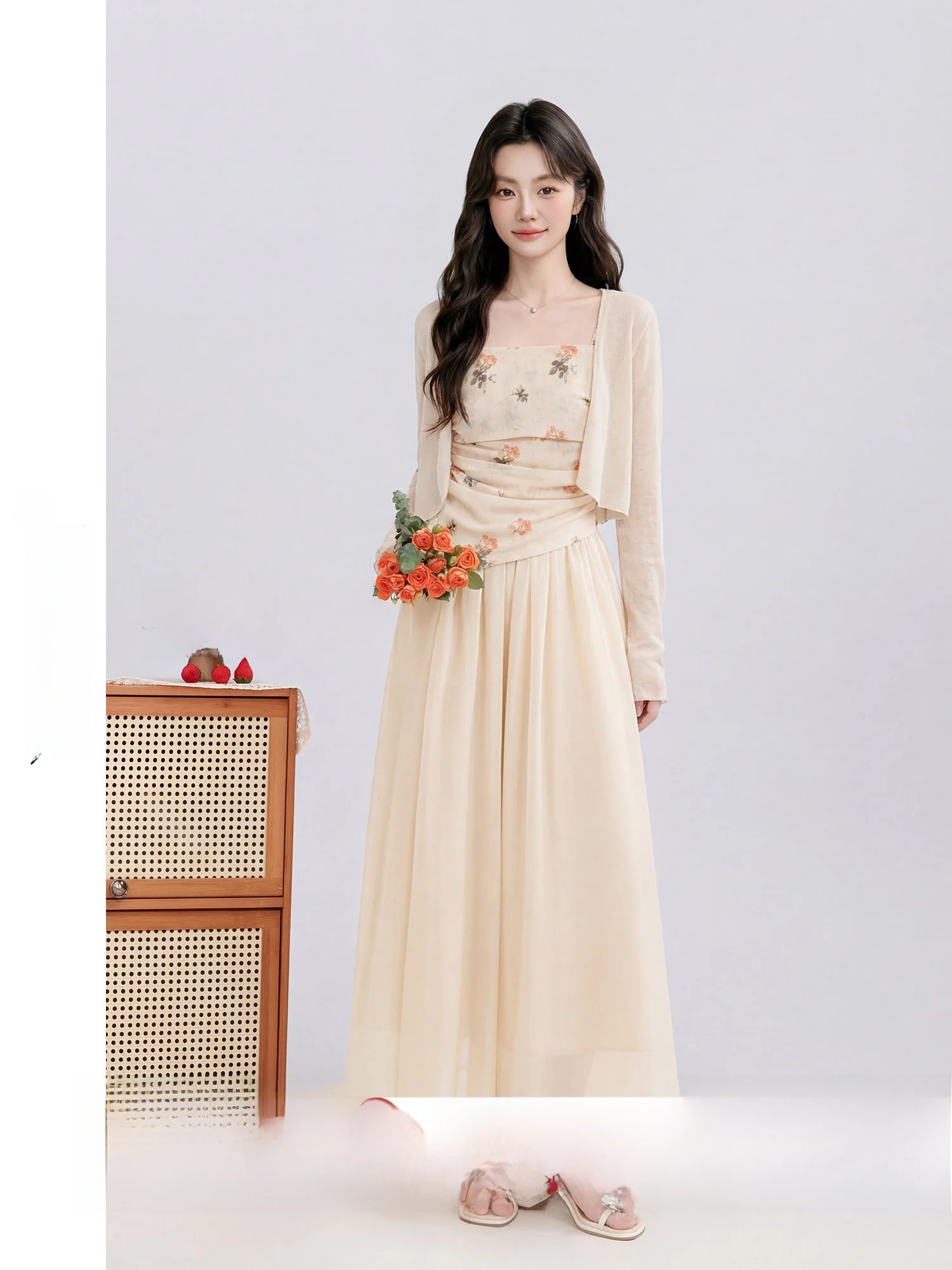 

Summer Floral Print Slimming Three-Piece Set Gentle Style High Waist Breathable Casual Wear for Women in Their 20s And 30s