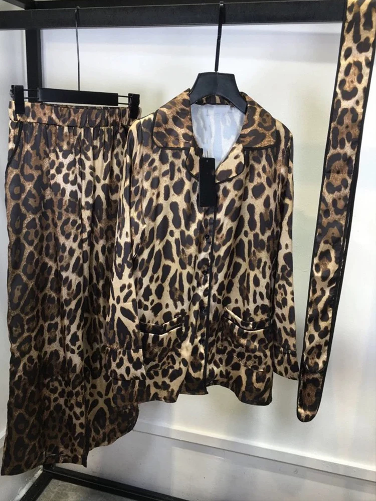 Autumn new Leopard print lapel long sleeve lace-up shirt women\'s two-piece suit+high waist wide leg trousers fashion suit