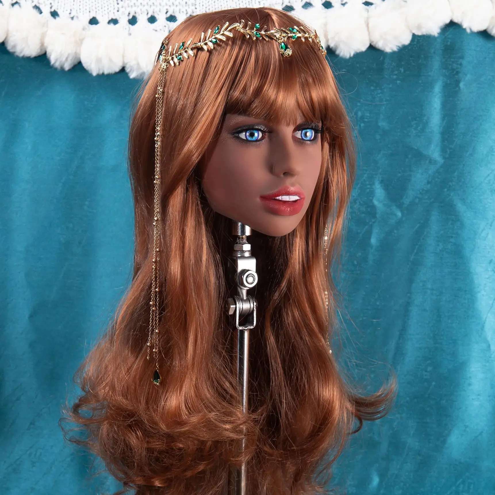 نموذج رأس بشري للبالغين M16 للجنسين مع واجهة لولبية وشعر مستعار مطابق للتلميذ