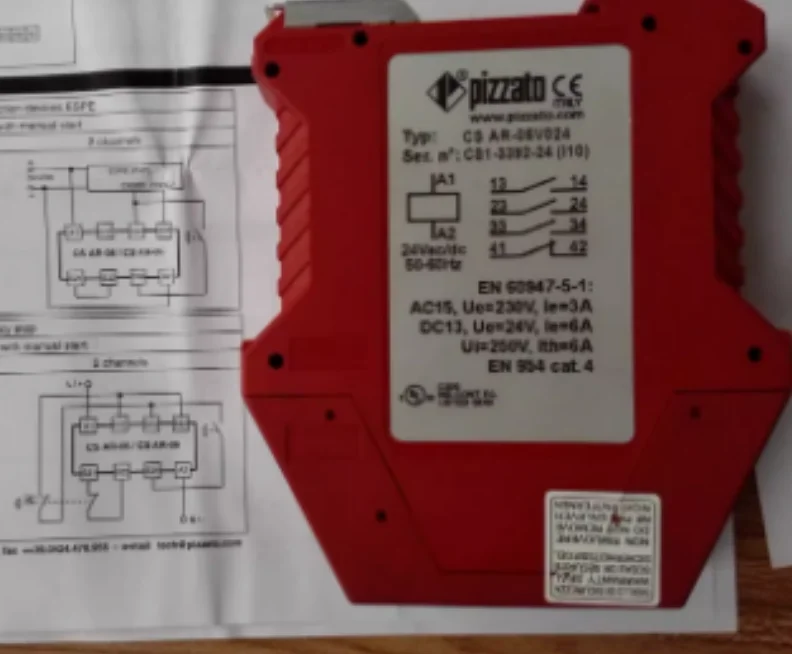 

New original Pizzato safety relay CS AR-05V024