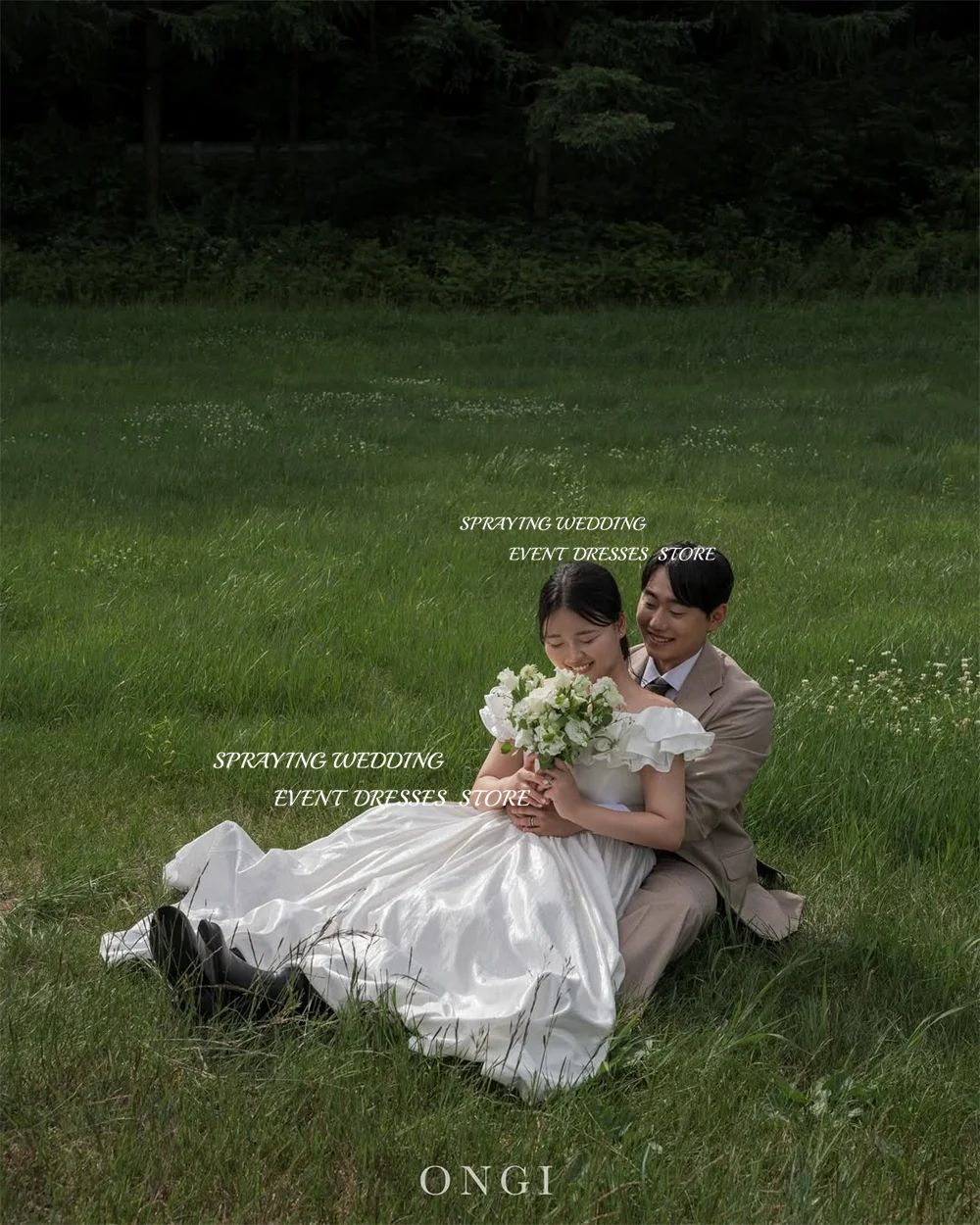 ชุดแต่งงานผ้าแพรแข็งสีงาช้างแบบเรียบง่าย สไตล์เกาหลี ถ่ายภาพ ชุดเจ้าสาวแบบเปิดไหล่ จีบยาว ชุดรัดตัวแบบยาว สั่งทำพิเศษ 웨딩드레ส