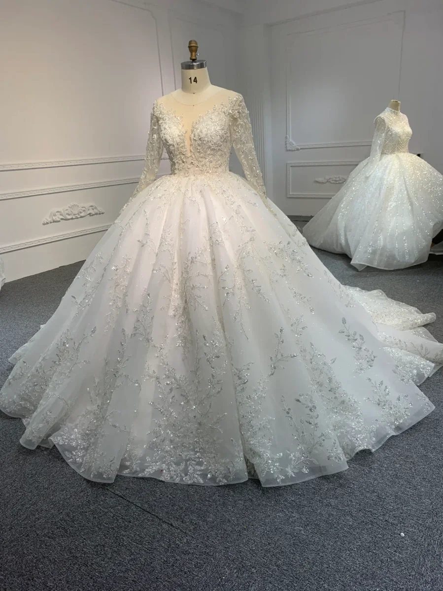 Luxury Beaded Lace Wedding Dress Long Sleeve Princess Ball Gown Bridal Gown Cathedral Train Custom Made Wedding Dress For Bride