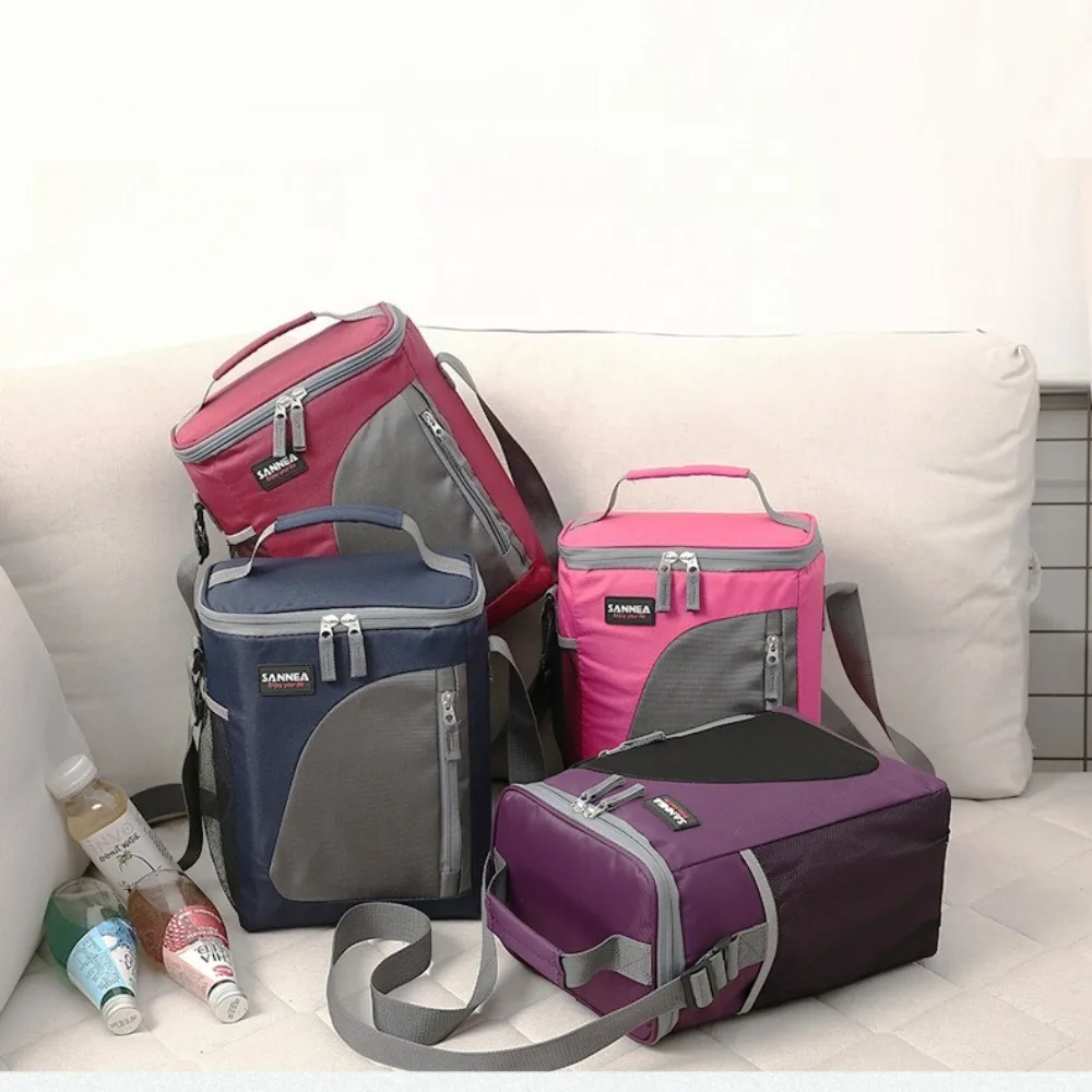 Oxford fabric durable hand-held insulated bag with thick aluminum foil and large capacity outdoor single-shoulder insulated bag
