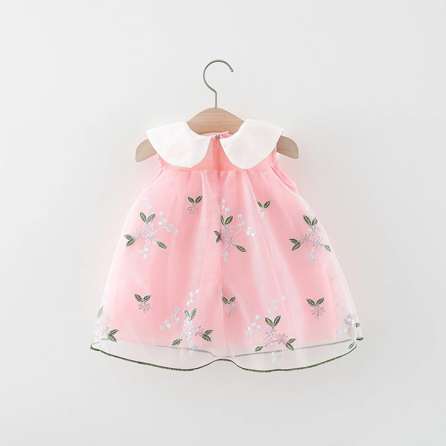 Summer New Girl Baby Dress Mesh Embroidered Hanging Neck Sleeveless Sweet Princess Dress Birthday Party Dress