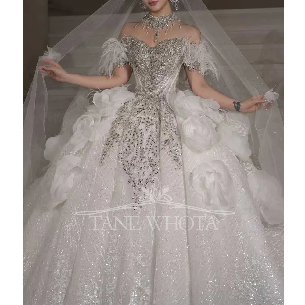 Elegant Sweetheart Off-Shoulder Beaded Sequined Feathers Wedding Dress Customized Bridal Gown