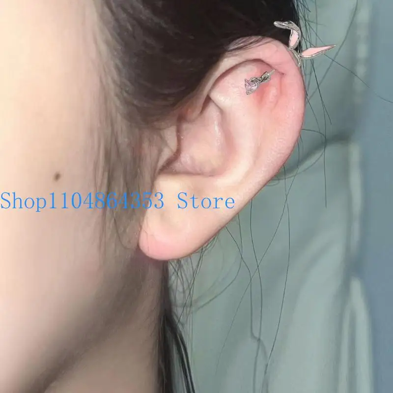 

652F Lovely Rabbits Studs Earrings Pink Alloy Jewelry Delicate Design Sensitive Skin