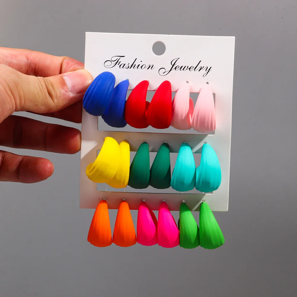 9Pair/Set Korean Geometric Acrylic Hoop Earrings for Women Mulicolor Circle Heart Huggies Earring Statement Jewelry Lightweight
