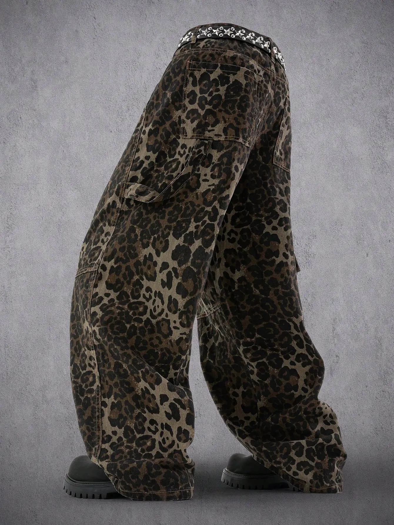 Men Vintage Leopard Print Cargo Pants Oversized Wide Leg Baggy Trousers Y2K Streetwear Multi-Pocket Loose Floor-Length Pants