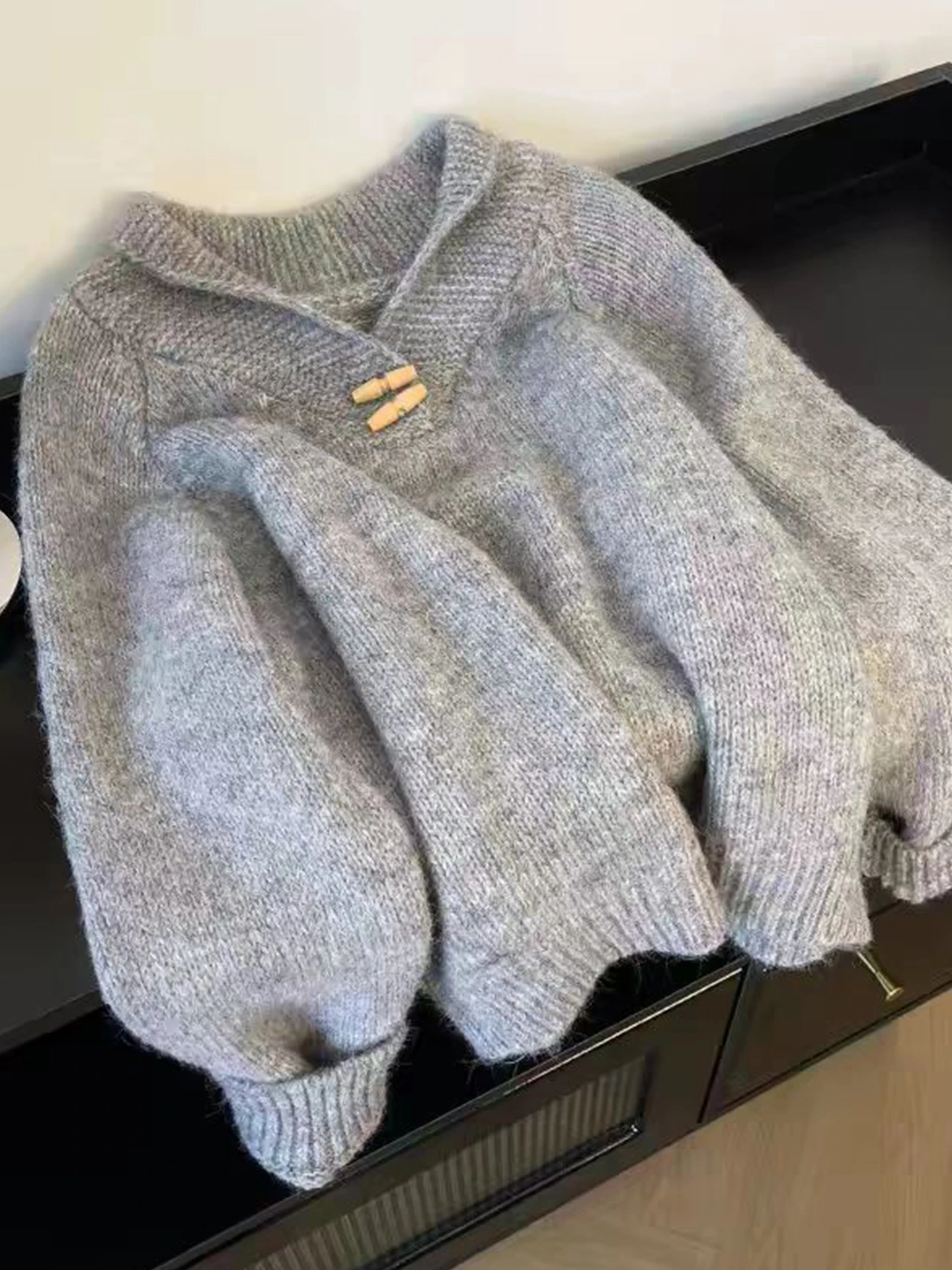 

Ele ey Knitted Sweater with Horn Buttons Thiened Collar Women's Inner Wear Autumn Winter plus Size Comfortable Top