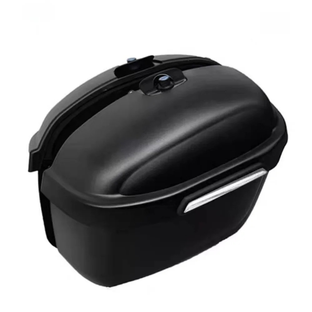 Modified rear trunk with lock, high hardness, suitable for VOGE CU625 side cases and side bags, non-deformable.wuji cu625 625cu