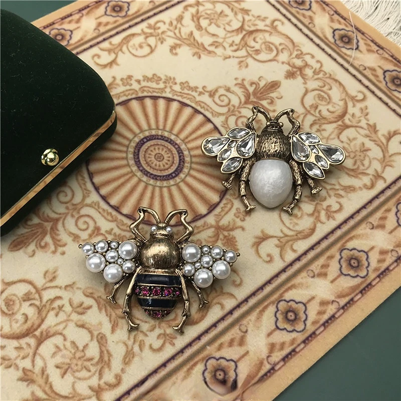 Fashion Enamel Insect Series Brooches Women Men Delicate Little Bee Brooch Crystal Rhinestone Brooch Pin Jewelry Gifts Wholesale