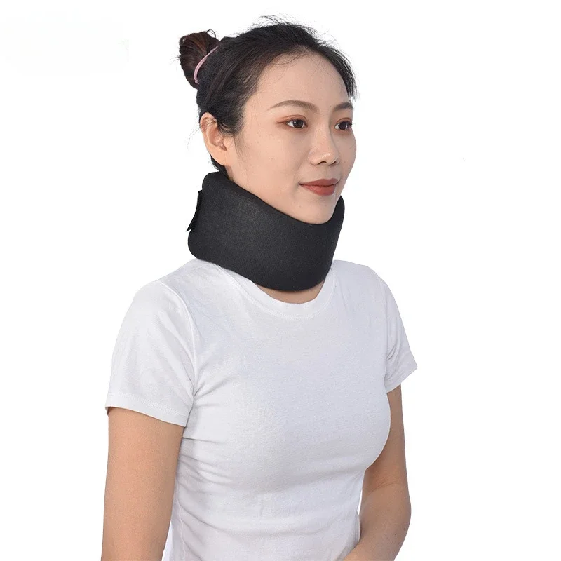 

Sponge Collar Black Manufacturer Supply Neck Braces Protective Gear Household Sponge Neck Protection Can Be Used in All Seasons