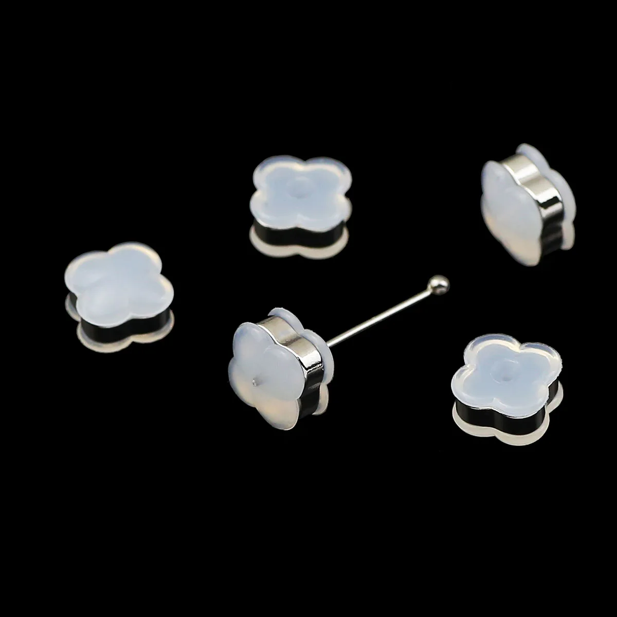 10/20/50/100pcs Silvery Clover Shape Ear Race 7mm Silicone Clear Earring Clips Ear Caps For Jewelry DIY Earrings Accessories